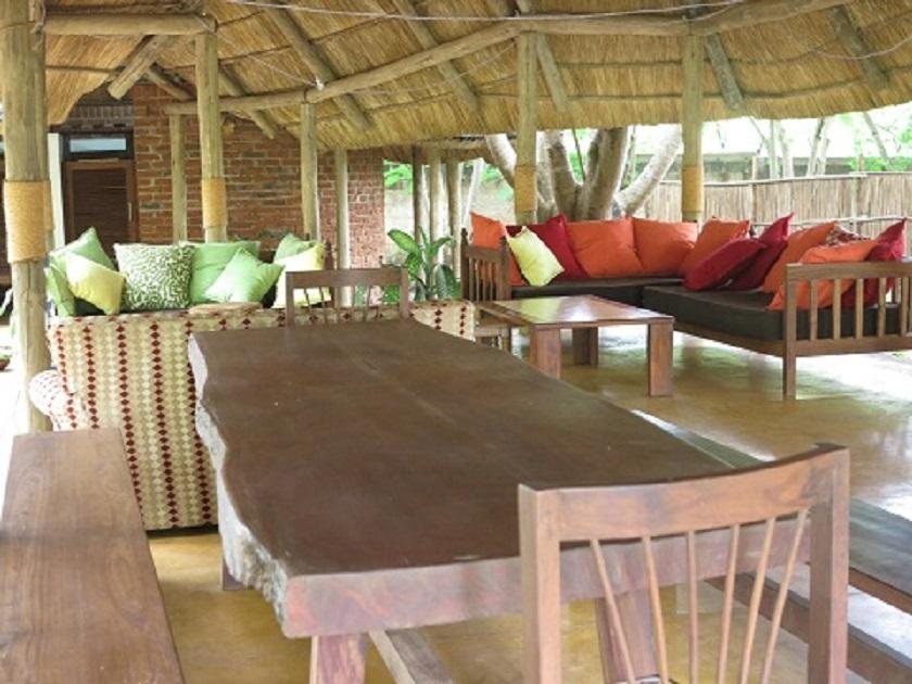 Simbamwenni Lodge And Camping Morogoro Exterior foto